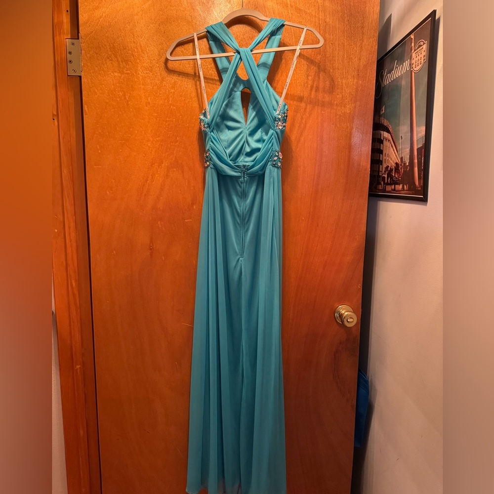Prom Dress - Picture 4 of 5